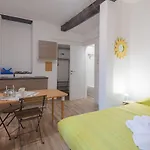 Appartamento Maddalena Basso - Affitti Brevi Italia